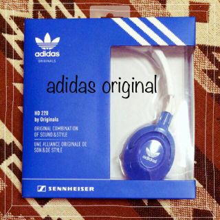 アディダス(adidas)のadidas originalヘッドホン(その他)