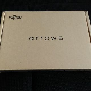 フジツウ(富士通)のarrows m-04(タブレット)