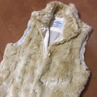 ベルシュカ(Bershka)の★ファーベストBershkaベルシュカ Lサイズ 1回使用★(毛皮/ファーコート)