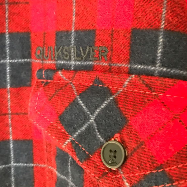 QUIKSILVER(クイックシルバー)のクイックシルバー チェックシャツ メンズのトップス(シャツ)の商品写真
