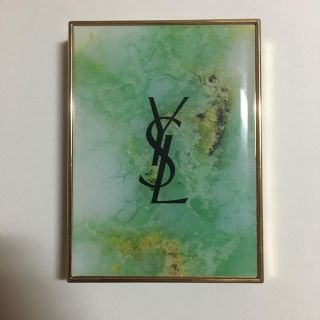 イヴサンローランボーテ(Yves Saint Laurent Beaute)のイヴ・サンローラン アイシャドウ(アイシャドウ)