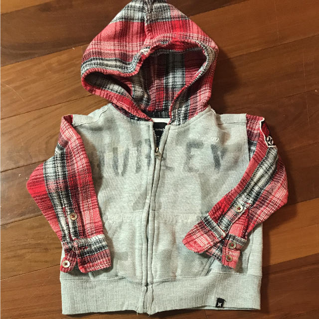 Hurley(ハーレー)のHurley キッズ パーカー キッズ/ベビー/マタニティのキッズ服男の子用(90cm~)(ジャケット/上着)の商品写真