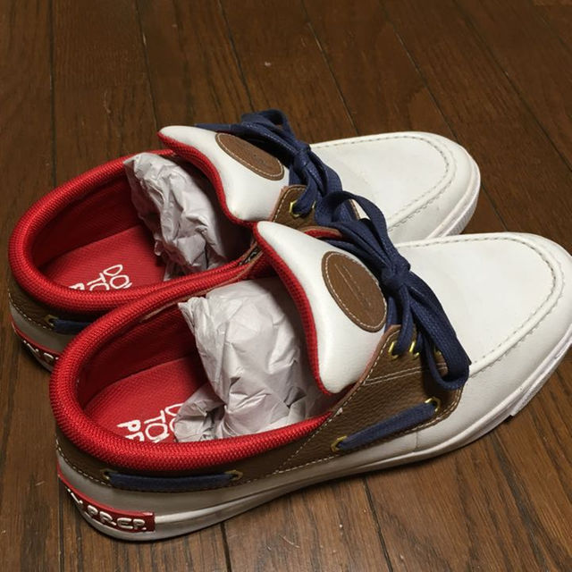 TOMMY(トミー)のTOMMY デッキシューズ 28.5cm メンズの靴/シューズ(デッキシューズ)の商品写真