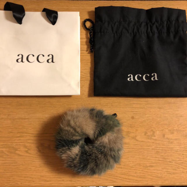 acca(アッカ)の【新品・未使用】acca アッカ ミンク シュシュ カモフラ レディースのヘアアクセサリー(ヘアゴム/シュシュ)の商品写真