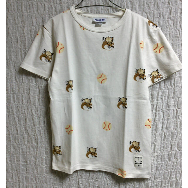 MAISON KITSUNE'(メゾンキツネ)のメゾンキツネ リーボック ダブルネームTシャツ レディースのトップス(Tシャツ(半袖/袖なし))の商品写真