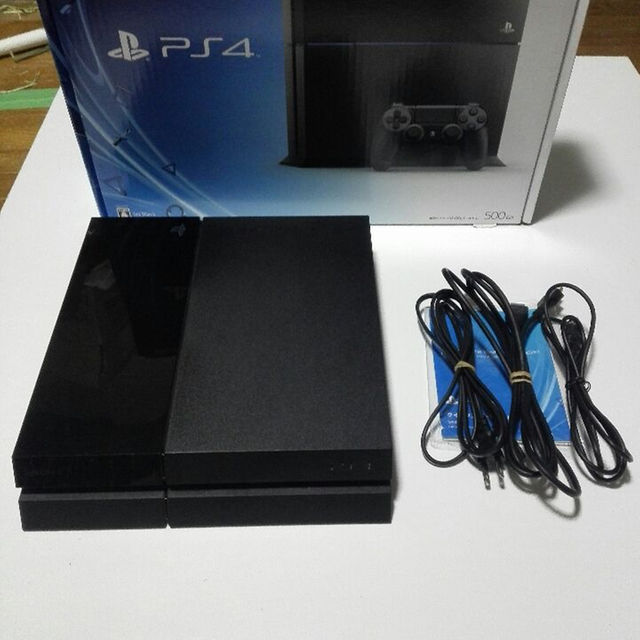 傷有・動作良好/PlayStation4本体おまけ付き cuh-1100ab01