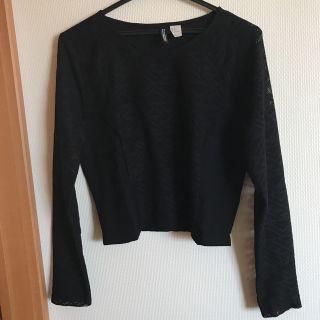 エイチアンドエム(H&M)のH&M ショート丈トップス(Tシャツ(長袖/七分))