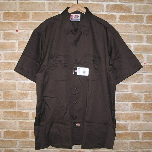 Dickies(ディッキーズ)のDickies1574半袖ワークシャツ ダークブラウン USサイズ2XL メンズのトップス(シャツ)の商品写真