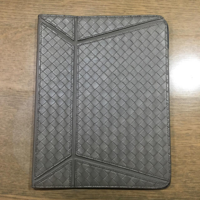 Bottega Veneta(ボッテガヴェネタ)のボッテガヴェネタ  iPad ケース iPad カバー スマホ/家電/カメラのスマホアクセサリー(iPadケース)の商品写真