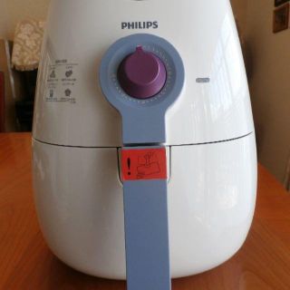 フィリップス(PHILIPS)のゆめな様限定・フィリップス　ノンフライヤー　美品　説明書・レシピあり(調理機器)