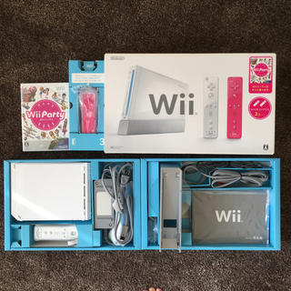 ニンテンドウ(任天堂)の送料込☆ Wii本体 Wiiパーティ セット(家庭用ゲーム機本体)