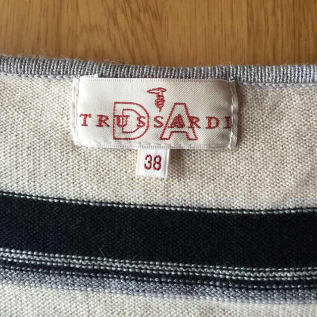 Trussardi(トラサルディ)のトラサルディ カ－ディガン レディースのトップス(カーディガン)の商品写真