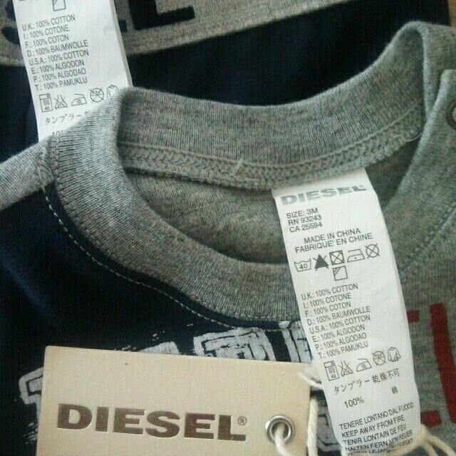 DIESEL(ディーゼル)の未使用★タグ付き ディーゼル ベビー トップスパンツセット 3M キッズ/ベビー/マタニティのベビー服(~85cm)(シャツ/カットソー)の商品写真