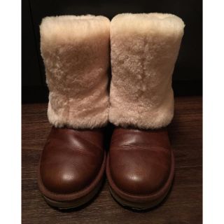 アグ(UGG)の超レア！UGG パッテン 可愛い♡ムートンブーツ♡(ブーツ)