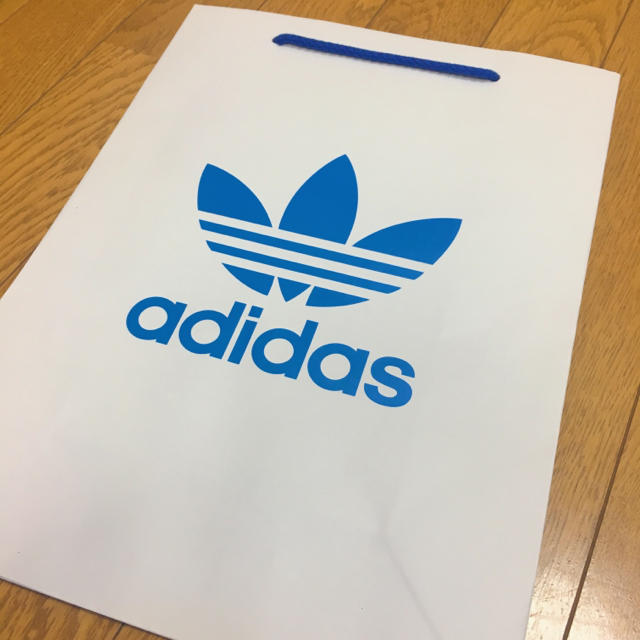 adidas(アディダス)の【adidas】ショッパー レディースのバッグ(ショップ袋)の商品写真