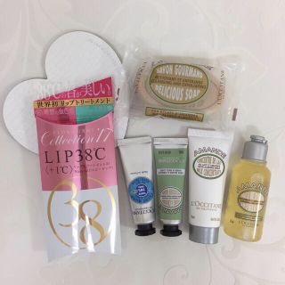 ロクシタン(L'OCCITANE)のクリスマス♡LIP38℃&L'OCCITANE(リップケア/リップクリーム)