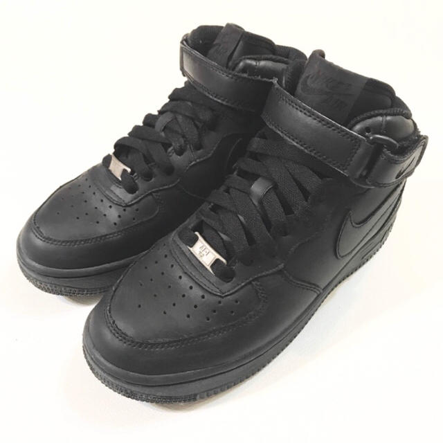 24NIKE AF-1 MID ナイキ エアフォースワン ミッド 黒630