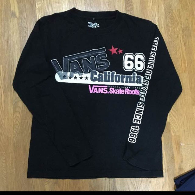 VANS(ヴァンズ)のvans 長袖 Tシャツ メンズのトップス(その他)の商品写真