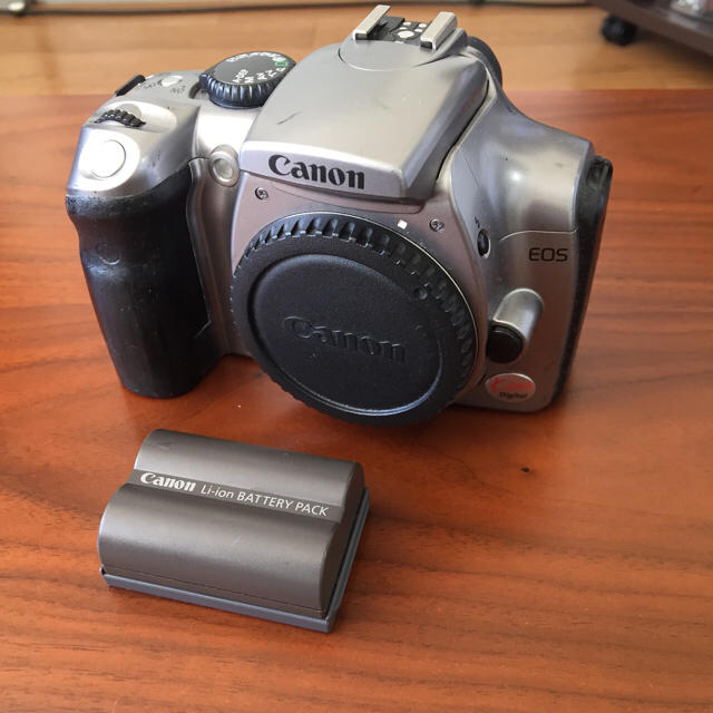 Canon EOS kiss digital 初代 | フリマアプリ ラクマ