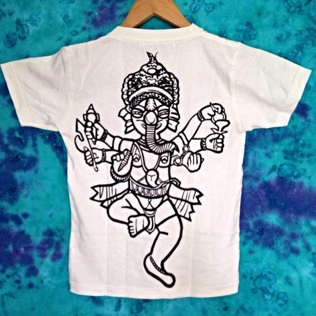 Shanit(シャニット)のアジアンバックガネーシャプリントＴシャツ レディースのトップス(Tシャツ(半袖/袖なし))の商品写真