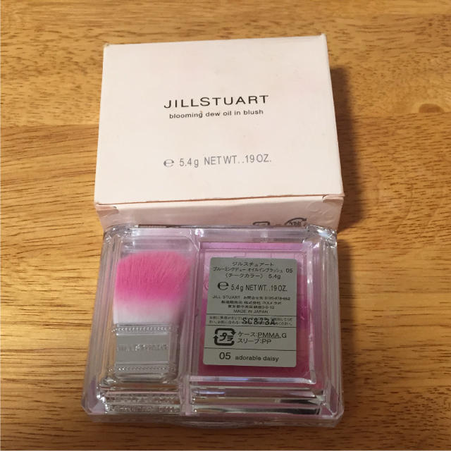 JILLSTUART(ジルスチュアート)の⭐️J様専用⭐️ジルスチュアート ブルーミングオイルブラッシュ  05 コスメ/美容のベースメイク/化粧品(チーク)の商品写真