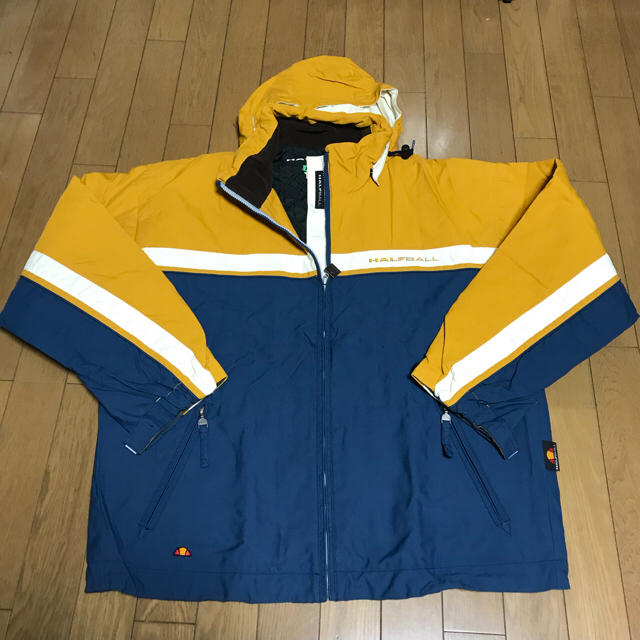 ellesse(エレッセ)の【最終売切り】☆スキースノーボードウェア ellesse エレッセ レディース  スポーツ/アウトドアのスノーボード(ウエア/装備)の商品写真