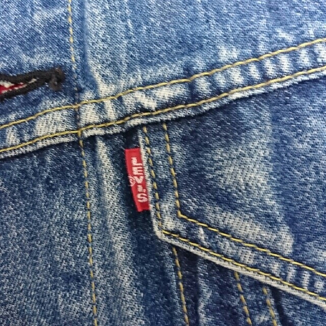 Levi's(リーバイス)のLEVI’Sジャケット【レアなBig E】& Gap赤ニット メンズのジャケット/アウター(Gジャン/デニムジャケット)の商品写真