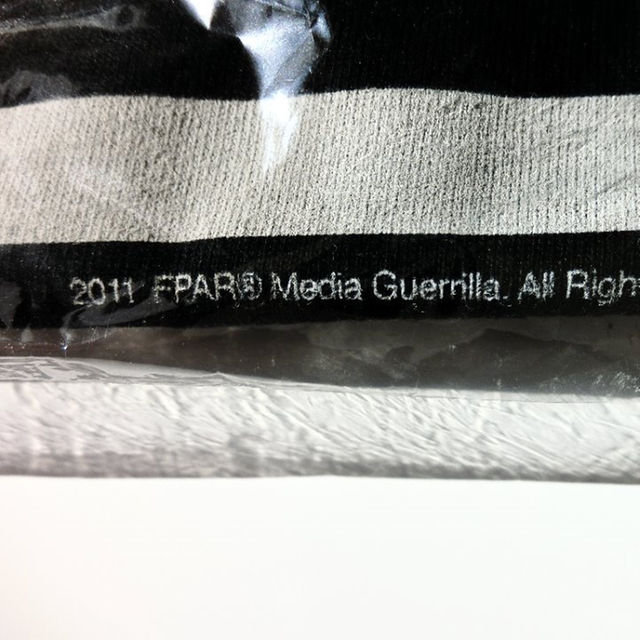 FPAR Media Guerrilla size 01　TEE 2
