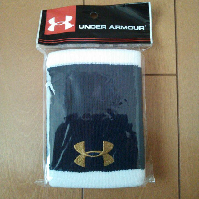 UNDER ARMOUR - アンダーアーマー ナンバリングリストバンドの通販 by e楽b2011's shop｜アンダーアーマーならラクマ