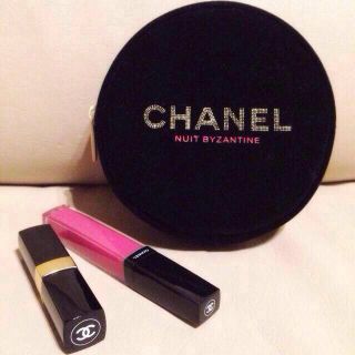 シャネル(CHANEL)のCHANEL♡ベロアポーチ♡小物入れ♡(ポーチ)