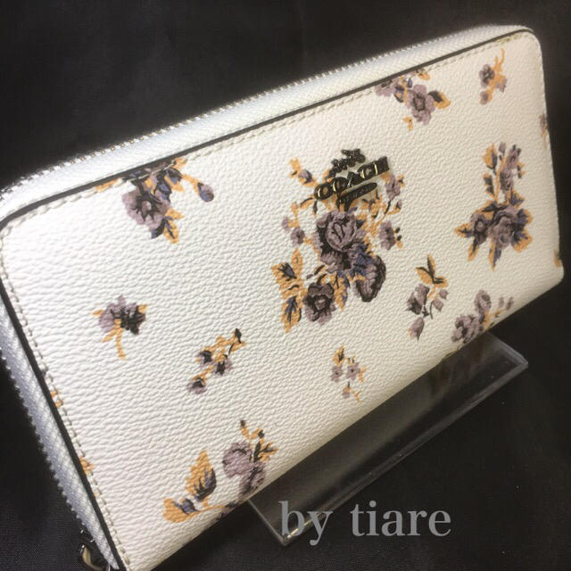 COACH(コーチ)の限定セール❣️新品コーチ長財布F59014プレーリーフラワーコーテッド レディースのファッション小物(財布)の商品写真