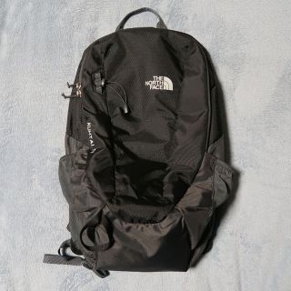 ザノースフェイス(THE NORTH FACE)の新品同様　THE NORTH FACE　ノースフェイス　18リットル　リュック(登山用品)