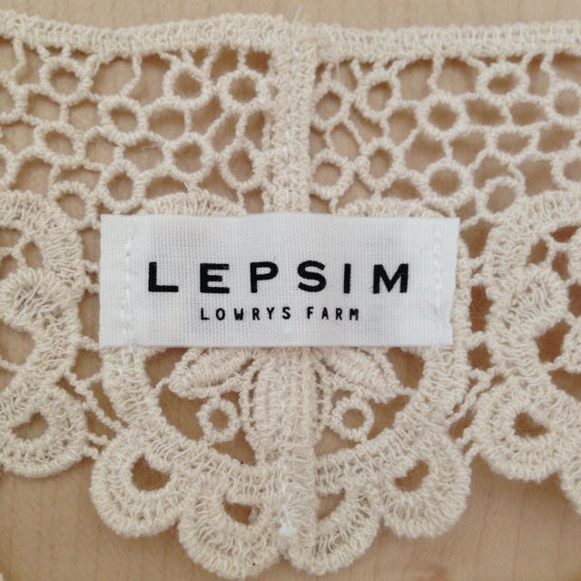 LEPSIM(レプシィム)のLEPSIM レースつけ襟① レディースのファッション小物(マフラー/ショール)の商品写真