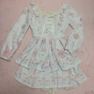 LIZ LISA - リズリサ♡バラ雪柄セットアップの通販 by lovely Shop ...