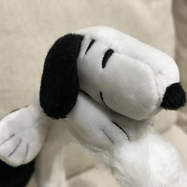 SNOOPY(スヌーピー)のユニバ スヌーピー  カチューシャ 美品 レディースのヘアアクセサリー(カチューシャ)の商品写真