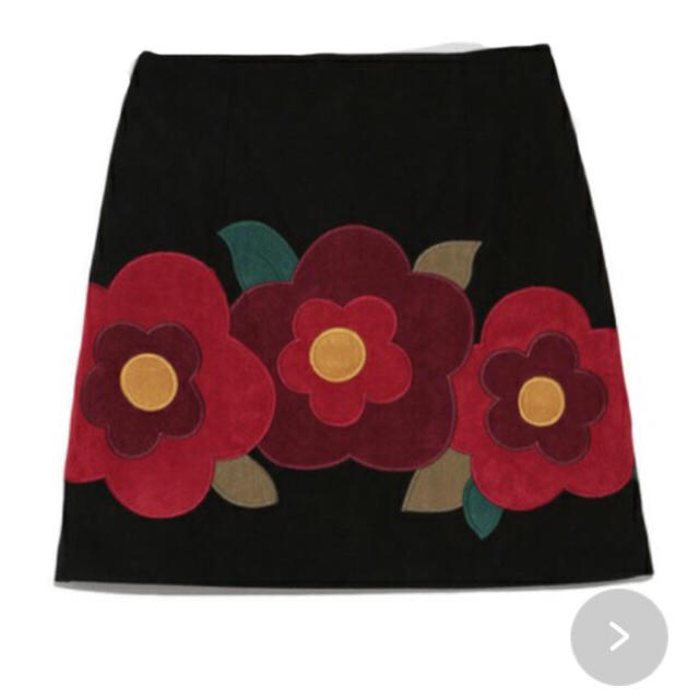 lily brown♡フラワー台形スカート
