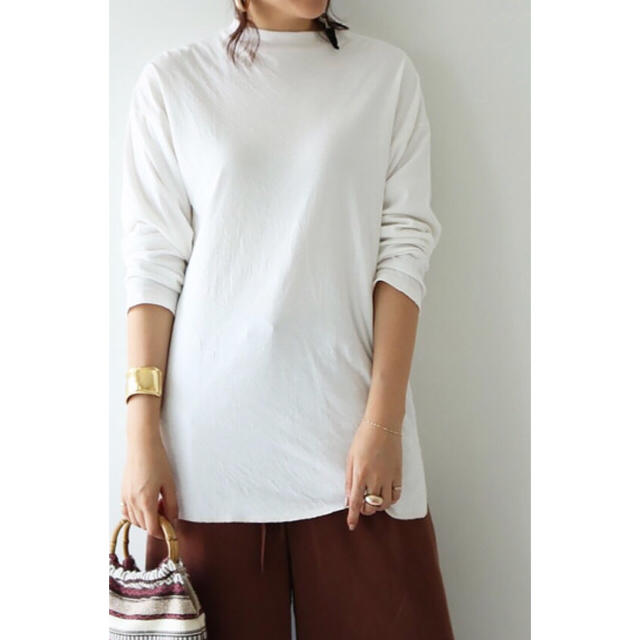 TODAYFUL(トゥデイフル)のTODAYFUL Slit Long Tee スリットロングTシャツ  レディースのトップス(Tシャツ(長袖/七分))の商品写真