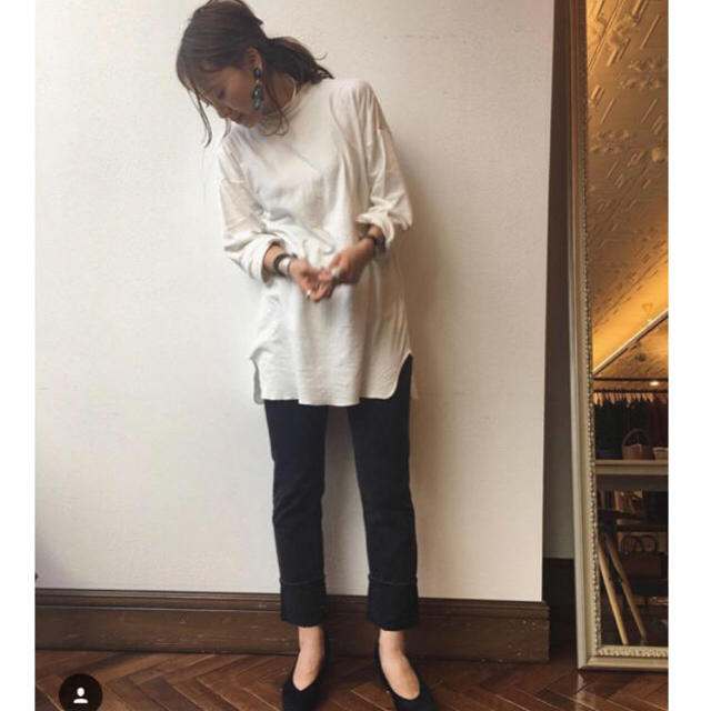 TODAYFUL(トゥデイフル)のTODAYFUL Slit Long Tee スリットロングTシャツ  レディースのトップス(Tシャツ(長袖/七分))の商品写真