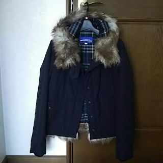 バーバリーブルーレーベル(BURBERRY BLUE LABEL)のお値下げ！バーバリーブルーレーベルのジャケット(ダウンジャケット)