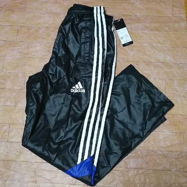 adidas(アディダス)の再々値下げ！半額以下！adidas☆シャカシャカ上下☆160cm スポーツ/アウトドアの野球(ウェア)の商品写真