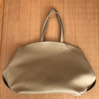 ザラ(ZARA)のzara トートバッグ ザラ ショルダー グレージュ(トートバッグ)