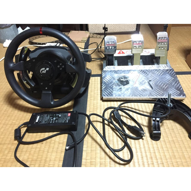 【受注生産品】 - PlayStation4  美品 PS4 T500RS スラストマスター  ハンコン 家庭用ゲーム機本体