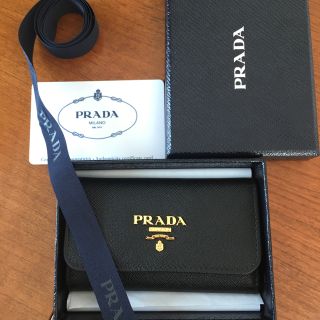 プラダ(PRADA)のkaede様専用PRADA  2018春夏新作サフィアーノ メタル6連キーケース(キーケース)