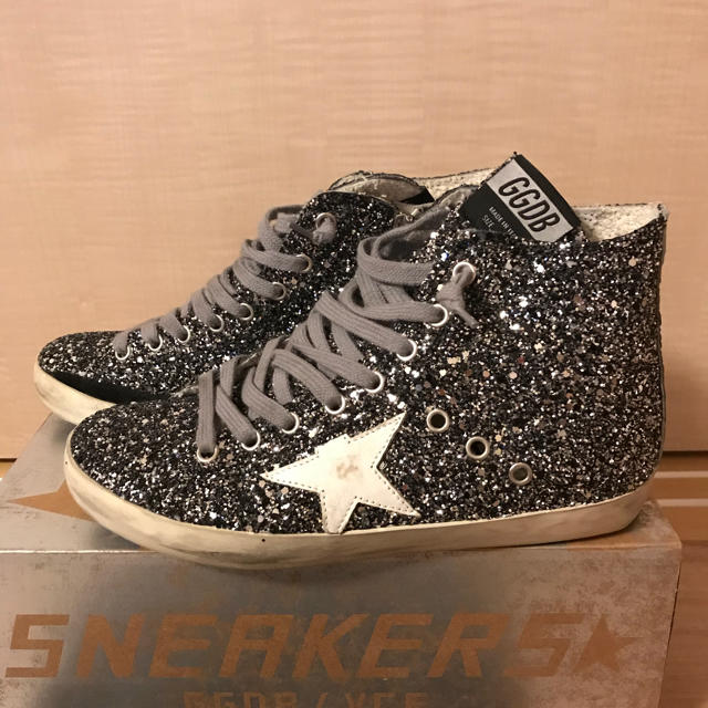 GOLDEN GOOSE(ゴールデングース)の※ 専用 ※ ゴールデングース スニーカー 37 レディースの靴/シューズ(スニーカー)の商品写真