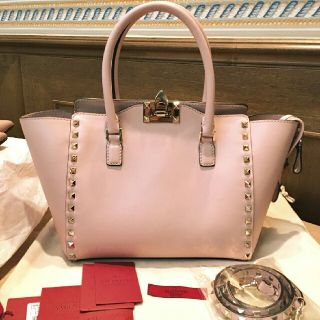 ヴァレンティノ(VALENTINO)のヴァレンティノロックスタッズ/ウォーターローズ.2017☆miamio様専用☆(ショルダーバッグ)