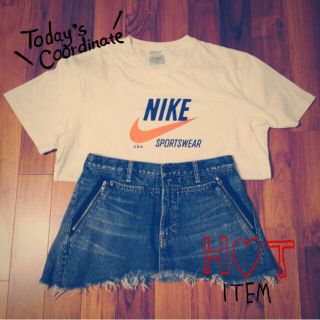 ナイキ(NIKE)のnike ロゴT♡(Tシャツ(半袖/袖なし))