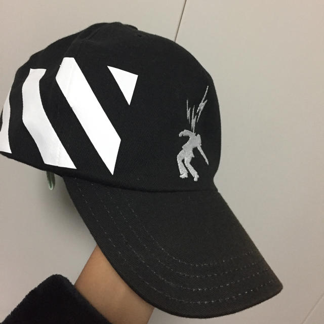 OFF-WHITE - off-white キャップ イーストランドタグ付きの通販 by gon. ｜オフホワイトならラクマ