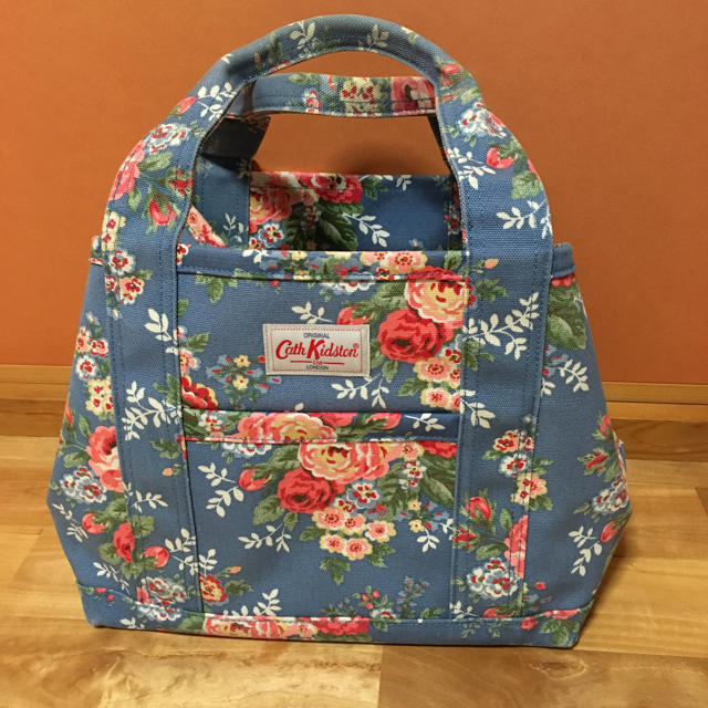 Cath Kidston(キャスキッドソン)のみかん様専用★12日までお取置きです。キャスキッドソン トートバッグ レディースのバッグ(トートバッグ)の商品写真