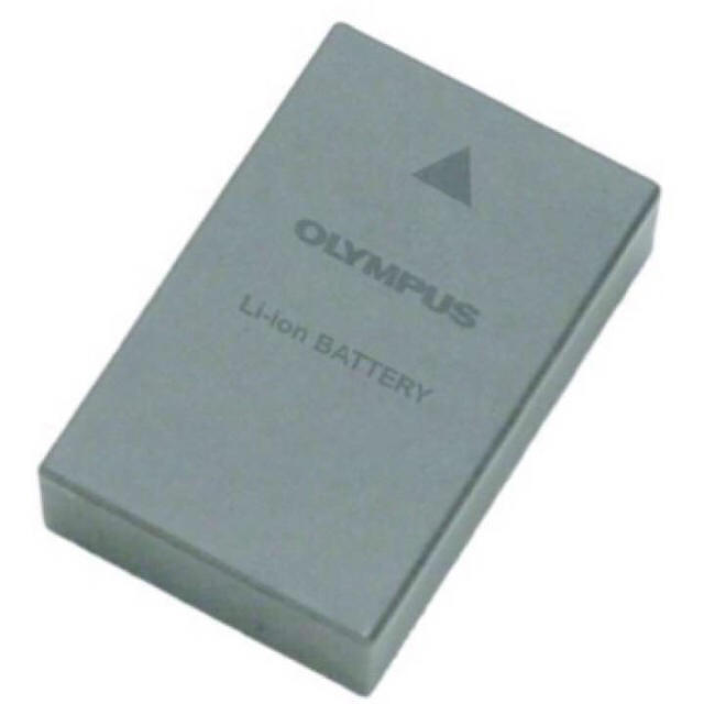 OLYMPUS(オリンパス)の❤️OLYMPUS 純正バッテリー！「BLS-50」❤️新品・未使用♫残6❤️ スマホ/家電/カメラのスマートフォン/携帯電話(バッテリー/充電器)の商品写真