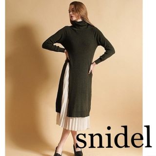 スナイデル(SNIDEL)の美品 snidel ロングプリーツコンビニットワンピース(ロングワンピース/マキシワンピース)